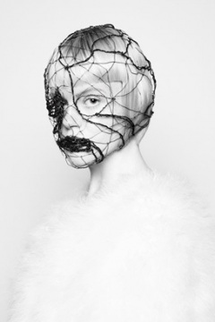 photography: Claudia Wycisk, model : Fee,  hair & make-up artist : Stefanie Hübenthal